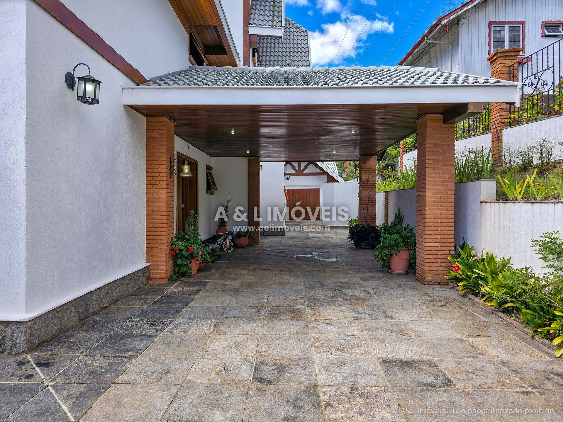 Imagem Casa à Venda | Aldeia Austríaca | Campos do Jordão | Piscina Coberta