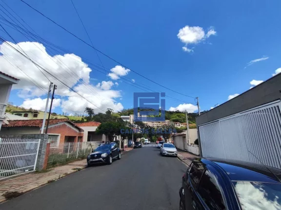 Imagem Casa com 2 dormitórios para alugar por R$ 1.629,36/mês - Centro - Socorro/SP