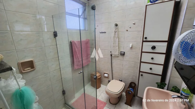 Imagem Viva com Conforto e Estilo no Boqueirão: Apartamento de 3 Dormitórios com Suíte e Vista Livre