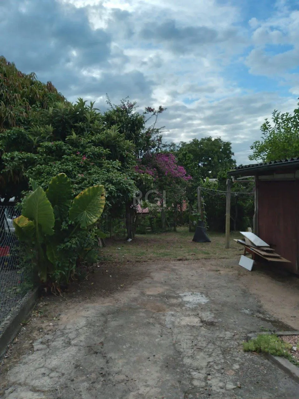 Imagem Casa em Belém Novo