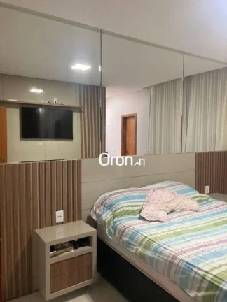 Imagem Sobrado com 3 dormitórios à venda, 213 m² por R$ 1.749.000,00 - Jardins Bolonha - Senador Canedo/GO
