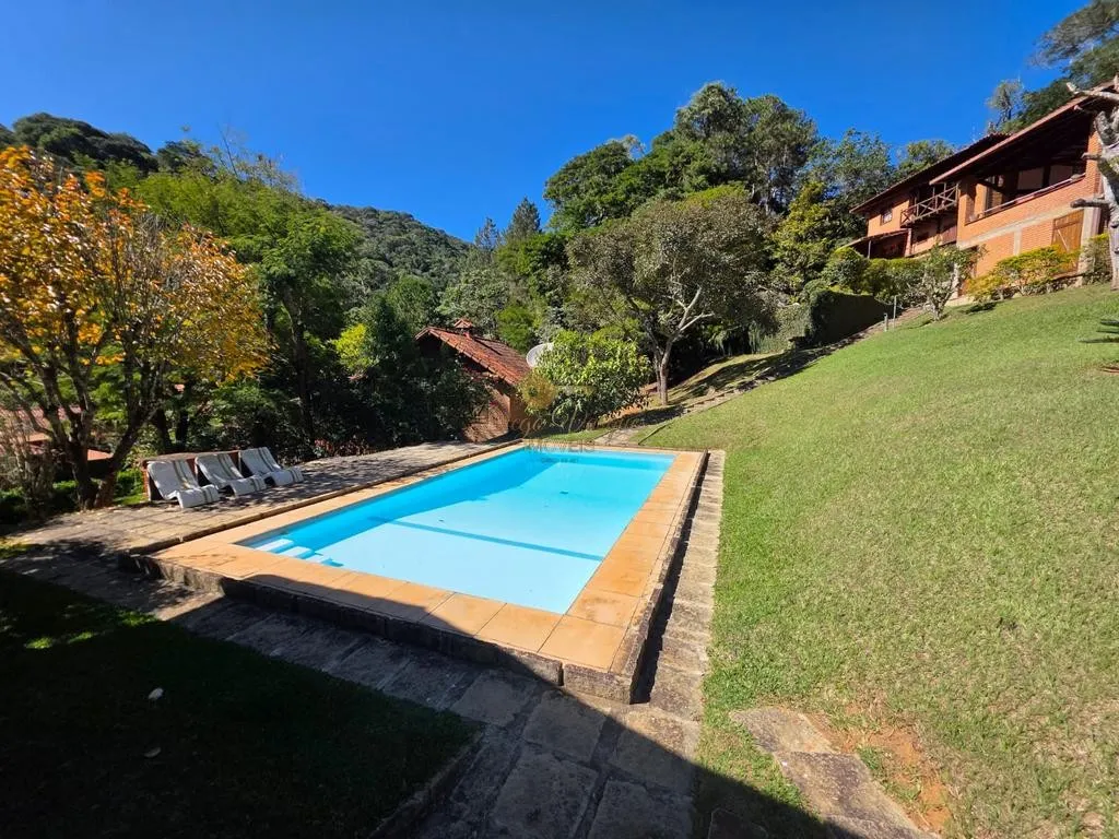 Imagem Casa em Condomínio para Venda em Teresópolis / RJ no bairro Prata