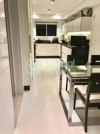 Imagem Apartamento com 204m², andar alto em Moema Índios. Ensolarado, sala ampla integrada a varanda gour...