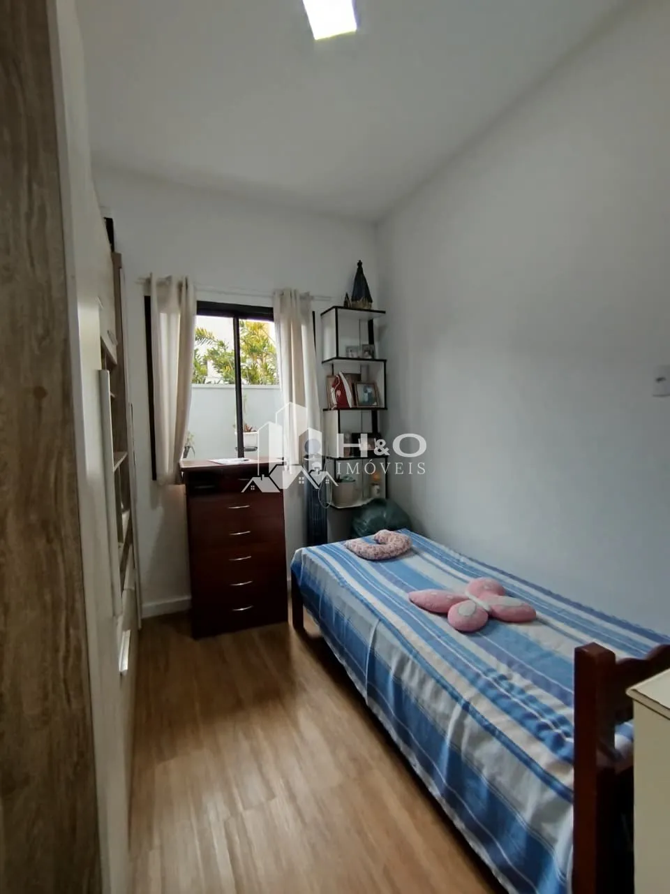 Imagem Excelente apartamento com 60 m² de área útil e uma sacada ampla e diferenciada.