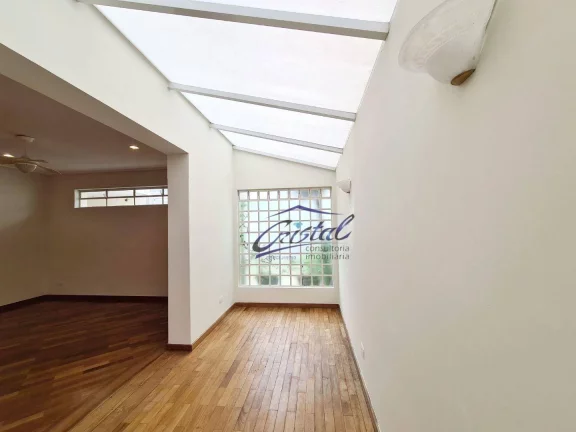 Imagem Ótima casa de 3 dormitórios 3 vagas 2 banheiros