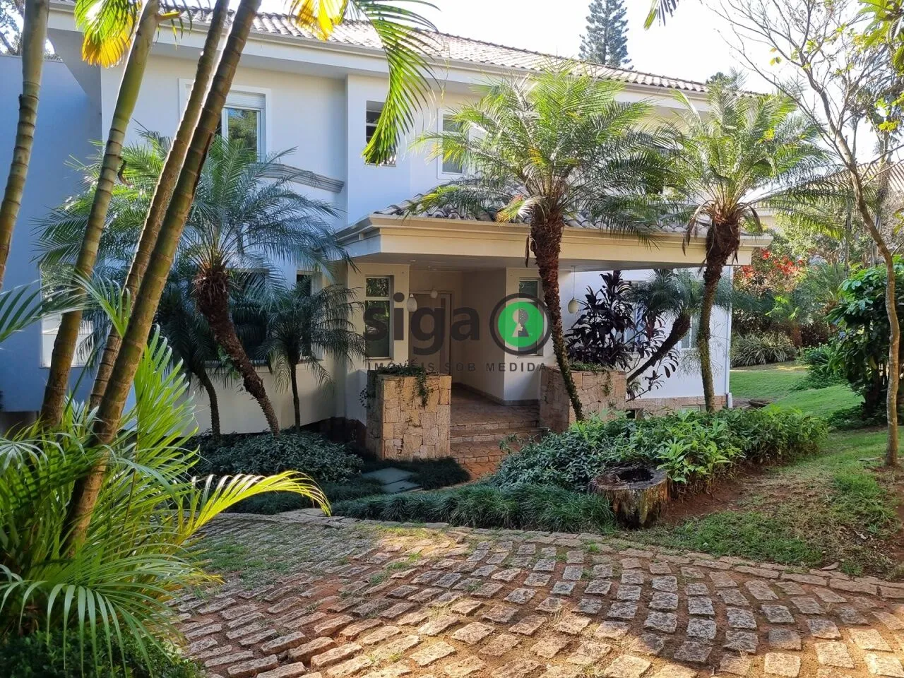 Imagem Casa em condomínio a venda no Alto da Boa Vista com 4 quartos