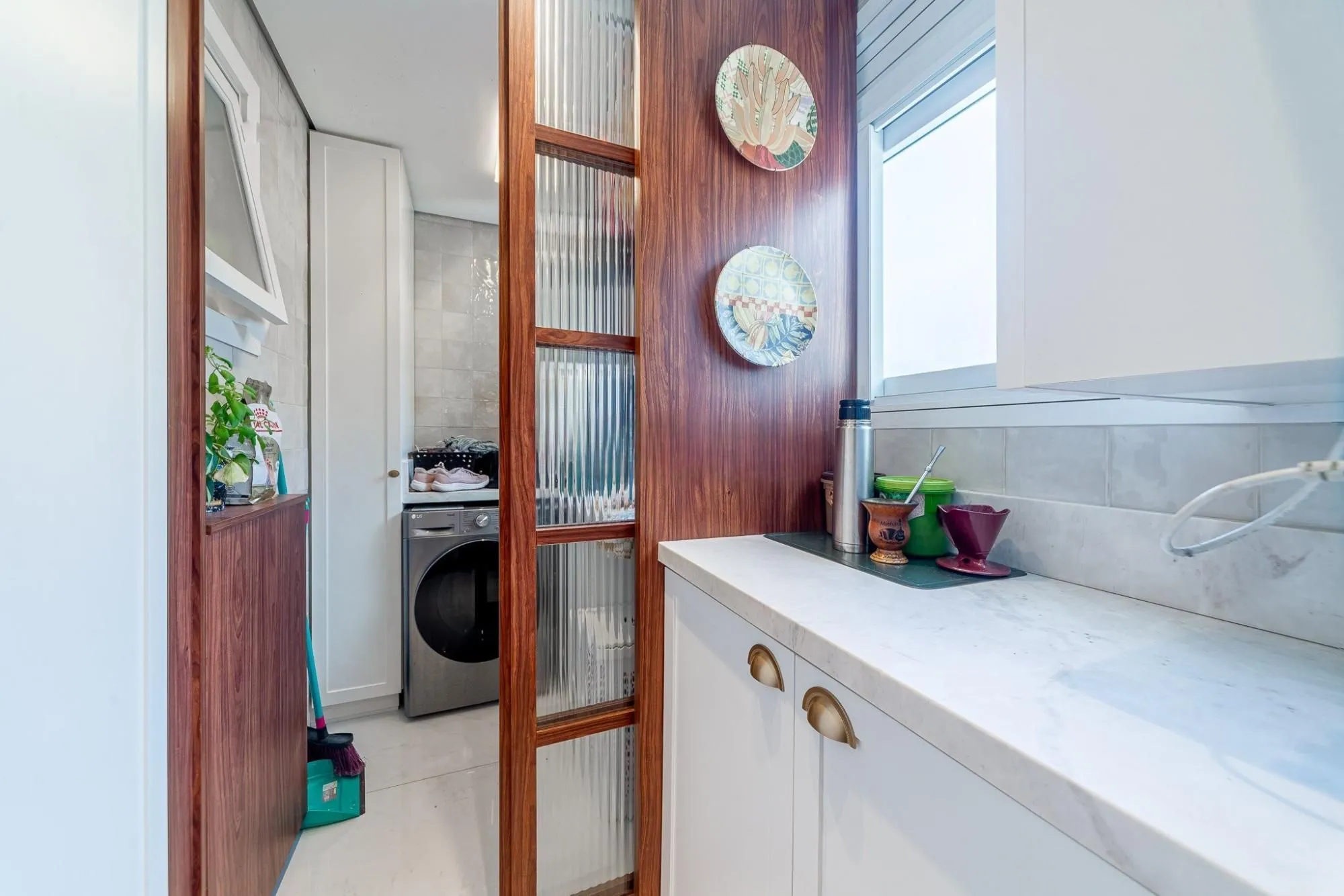 Imagem Apartamento 3 dormitórios, sendo 3 suítes e 2 vagas no Petropolis