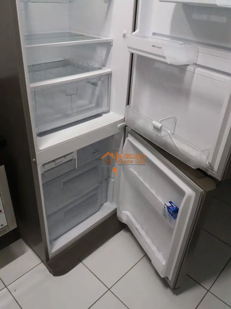 Imagem Apartamento com 2 dormitórios à venda, 48 m² por R$ 300.000,00 - Água Chata - Guarulhos/SP