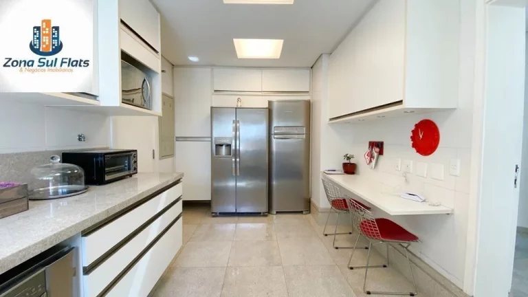 Imagem Apartamento à Venda Em Moema Com 3 Suítes e 3 Vagas - 326m