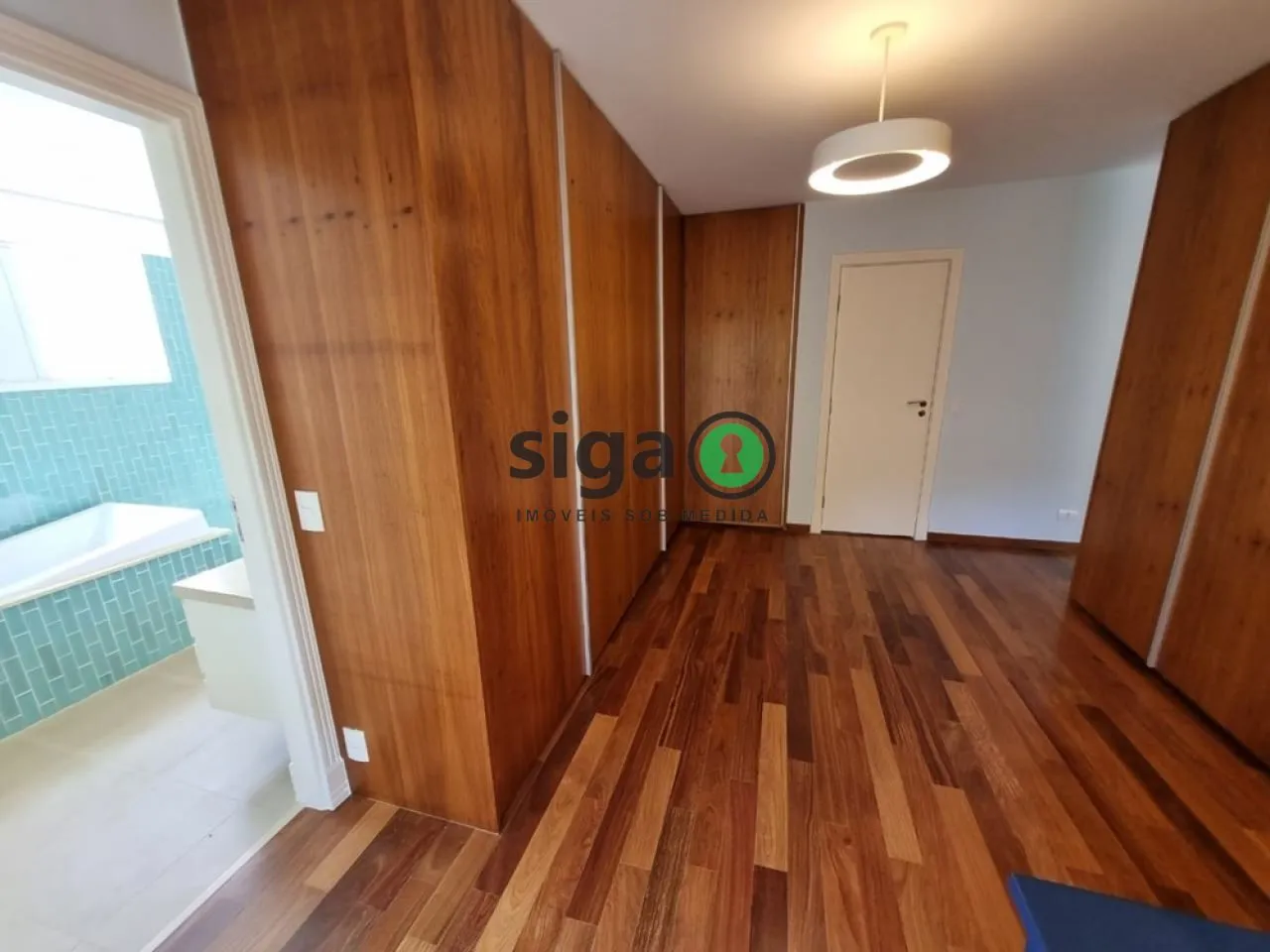 Imagem Casa em condomínio fechado a venda no Brooklin com 4 quartos