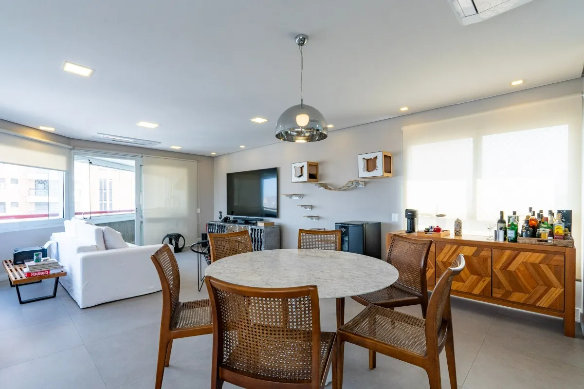 Imagem Apartamento para venda em Vila Andrade com 4 quartos, sendo 4 suítes, 210m2
