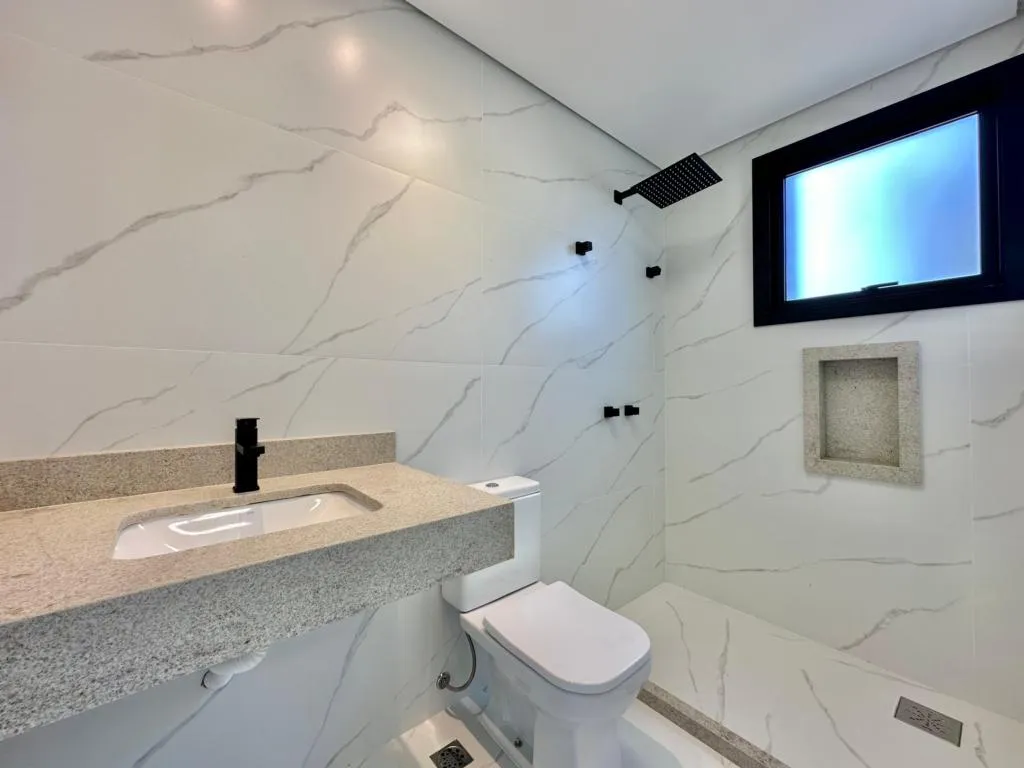 Imagem Casa em Condominio 4 Dormitórios - Bairro xangri-la