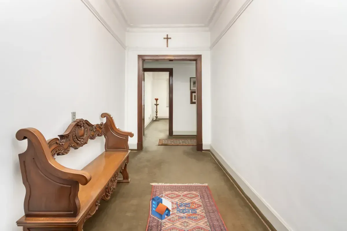Imagem Conjunto comercial para venda em República, 200m²