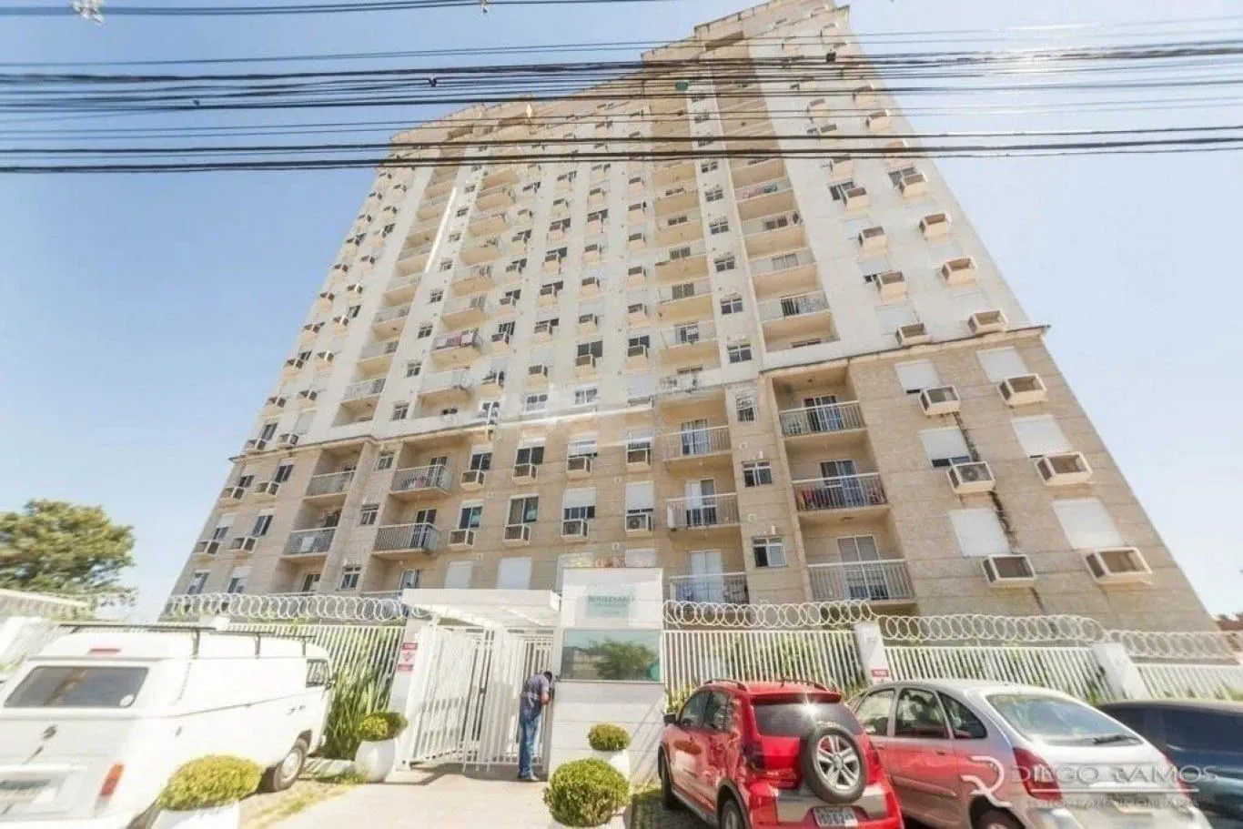 Imagem Apartamento de 2 dormitórios à venda em São Sebastião, Porto Alegre.