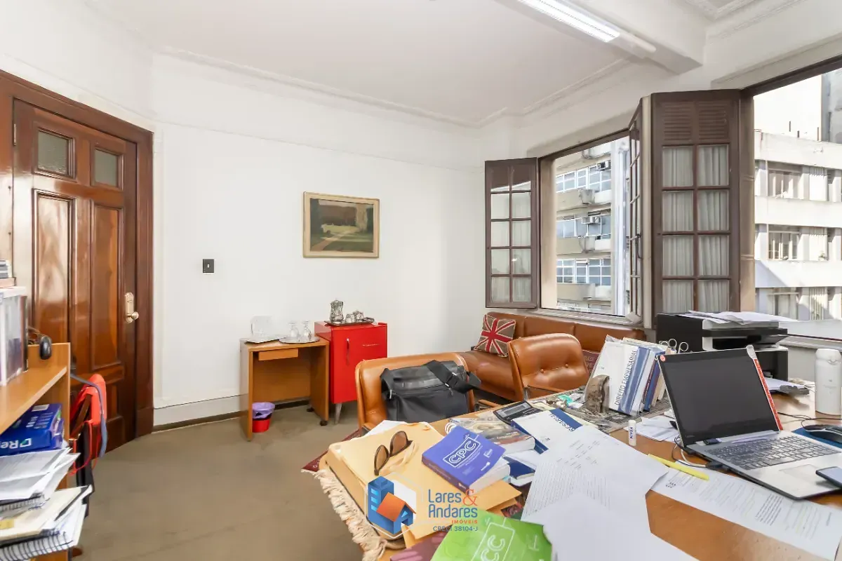Imagem Conjunto comercial para venda em República, 200m²