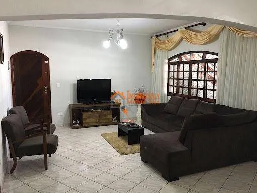 Imagem Sobrado com 3 dormitórios à venda, 300 m² por R$ 960.000,00 - Parque Continental II - Guarulhos/SP