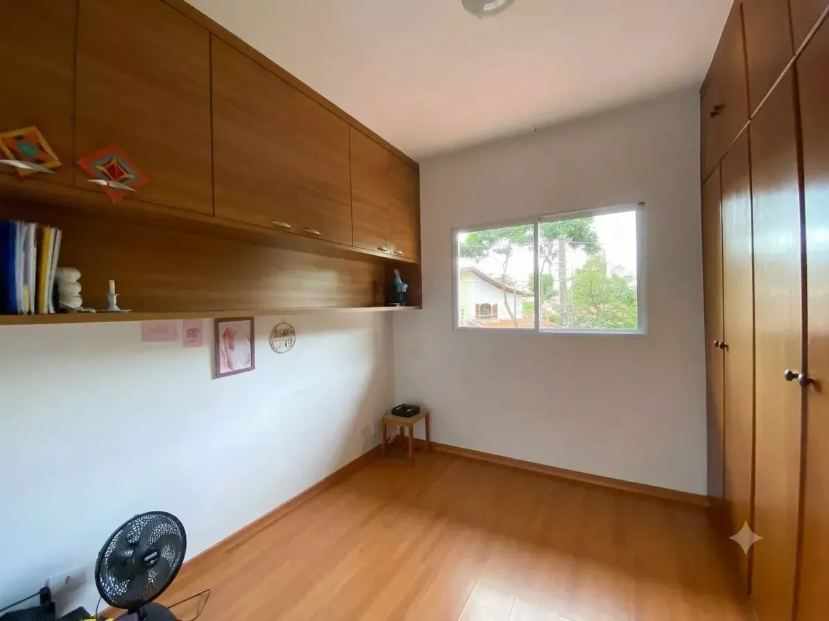 Imagem Casa de Vila com 4 Quartos à Venda, 220 metros em Vila Yara - Osasco