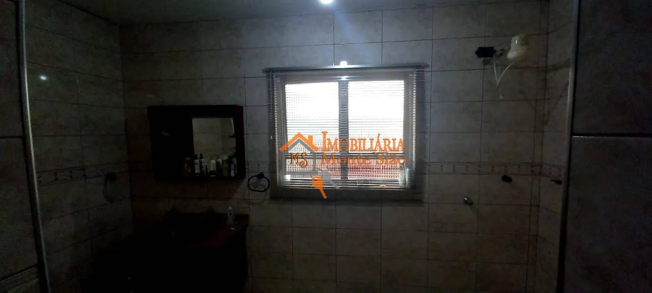 Imagem Sobrado com 3 dormitórios à venda, 220 m² por R$ 650.000,00 - Parque Continental III - Guarulhos/SP