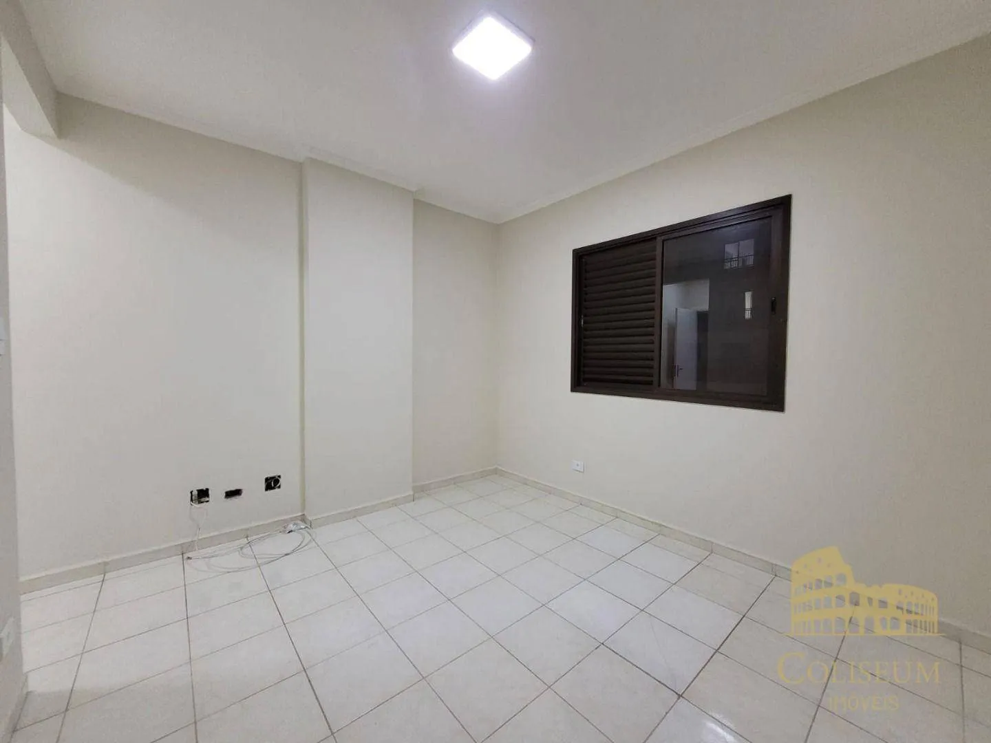 Imagem Apartamento com 2 dormitórios à venda, 83 m² por R$ 430.000,00 - Vila Assunção - Praia Grande/SP