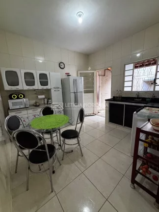 Imagem Casa a venda