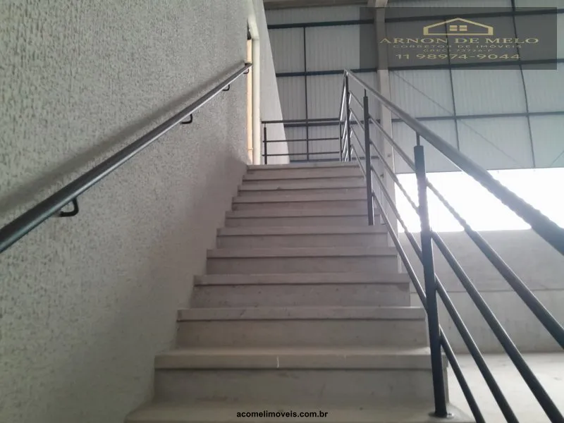 Imagem Galpões para venda em Itapecerica da Serra no bairro Potuverá
