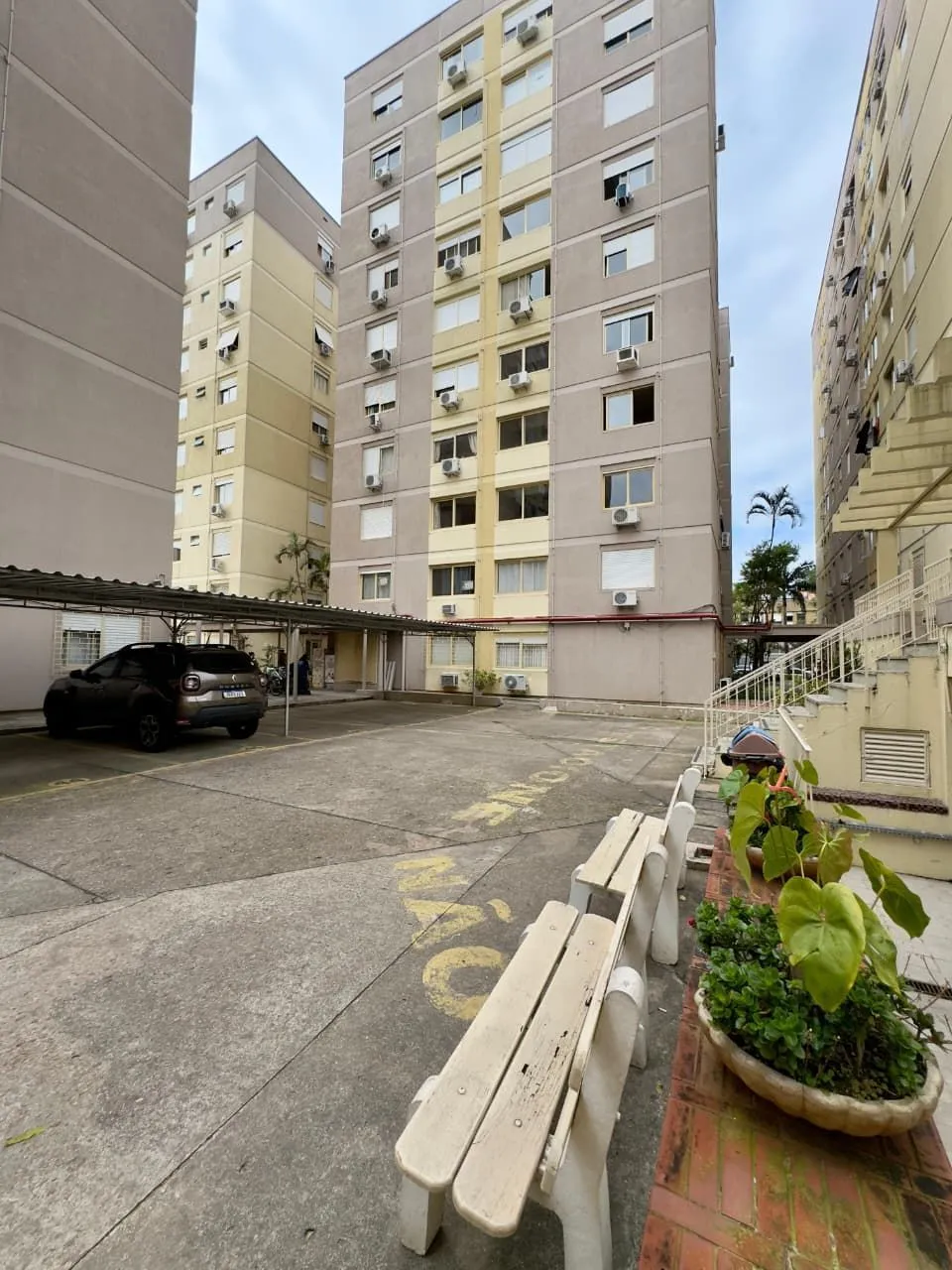 Imagem Apartamento à venda - Av. Princesa Isabel, Bairro Santana/POA