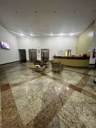 Imagem Este charmoso loft de 2 quartos combina conforto, praticidade e uma localização privilegiada no co...
