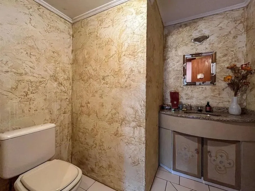 Imagem Casa para Venda - 176m², 3 dormitórios, sendo 1 suites, 4 vagas - Jardim Isabel