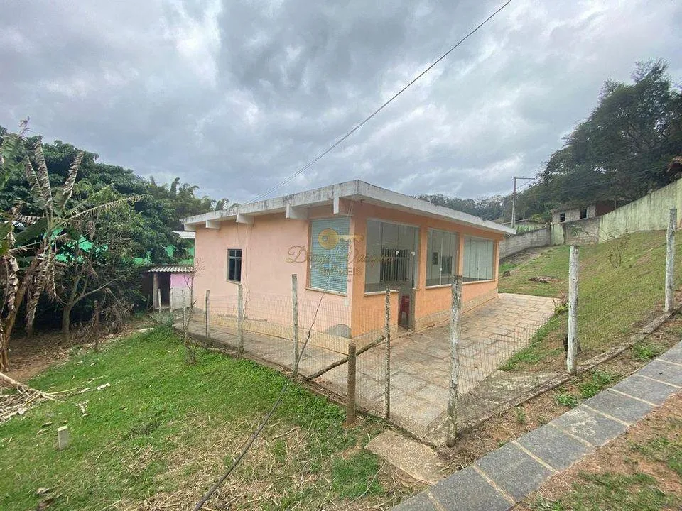 Imagem Casa para Venda em Teresópolis / RJ no bairro Pessegueiros
