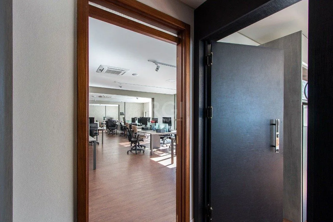 Imagem Conjunto/Sala para Venda - 188,42m², 3 vagas cobertas - Bela Vista