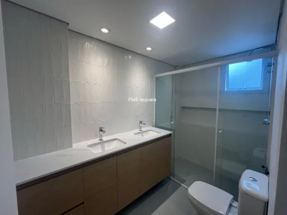 Imagem Apartamento à venda em Moema, com 2 quartos, 2 banheiros, 1 vaga de garagem, 80m² de área.