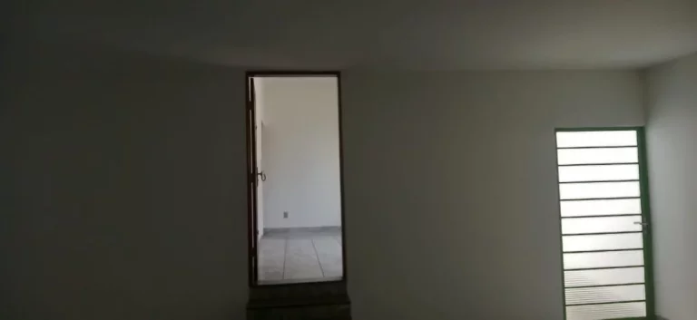 Imagem Casa no vista alegre, 4 quartos, quintal muito grande!!