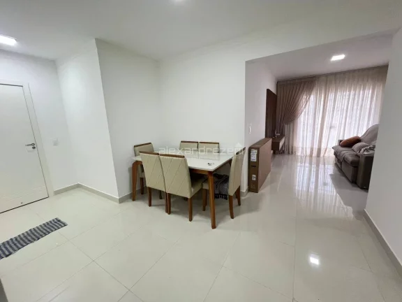 Imagem Lindo Apartamento 3 dormitórios próximo a praia de Bombas
