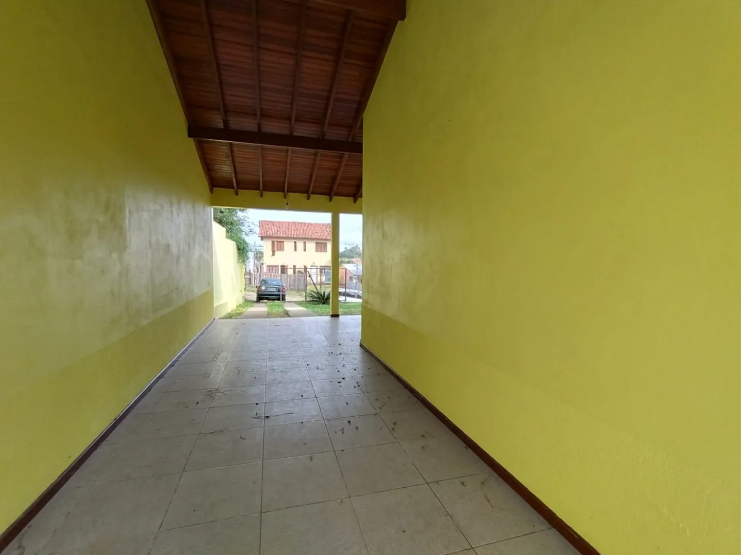 Imagem Casa à venda em Mendanha, Viamão: confira essa oportunidade!