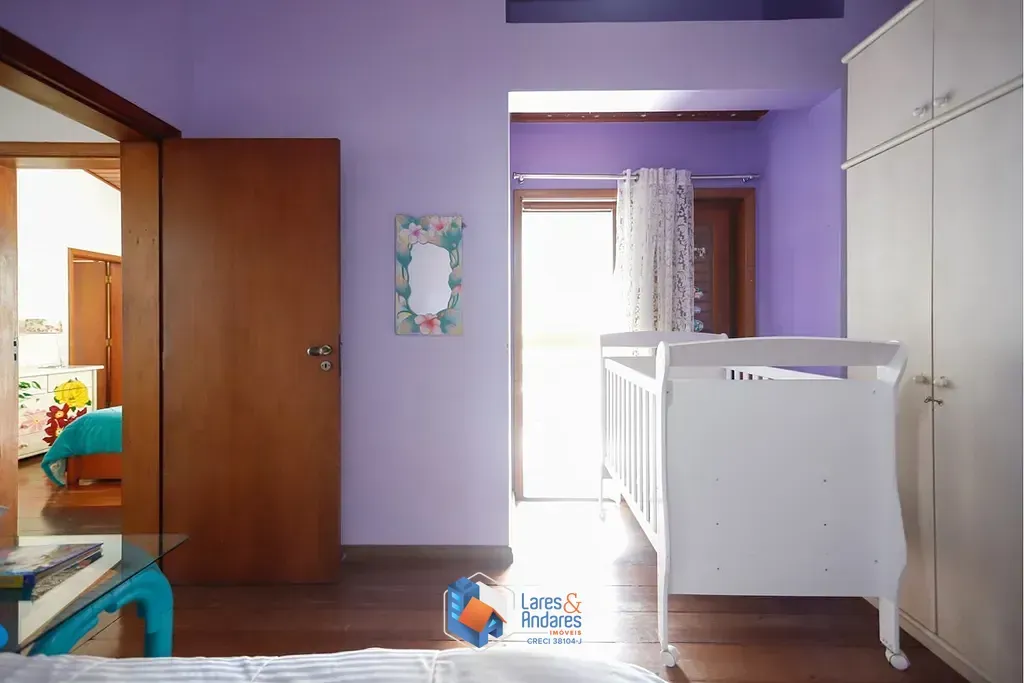 Imagem Casa à venda 3 Quartos 2 Suites 6 Vagas 304M² Chácara Inglesa São Paulo - SP