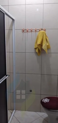 Imagem Casa de 2 dormitórios sendo 1 suíte, 2 banheiros, com 126m² no Taboão, São Bernardo do Campo