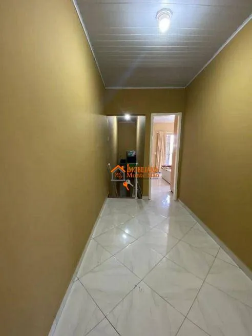 Imagem Sobrado de 4 cômodos + 3 casas à venda por R$ 530.000 - Parque Mikail - Guarulhos/SP