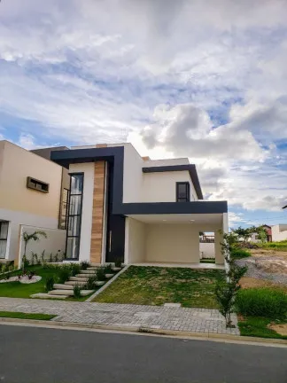 Casa de Condomínio com 3 Quartos à Venda, 212 m² em Castelo Branco - Campina Grande