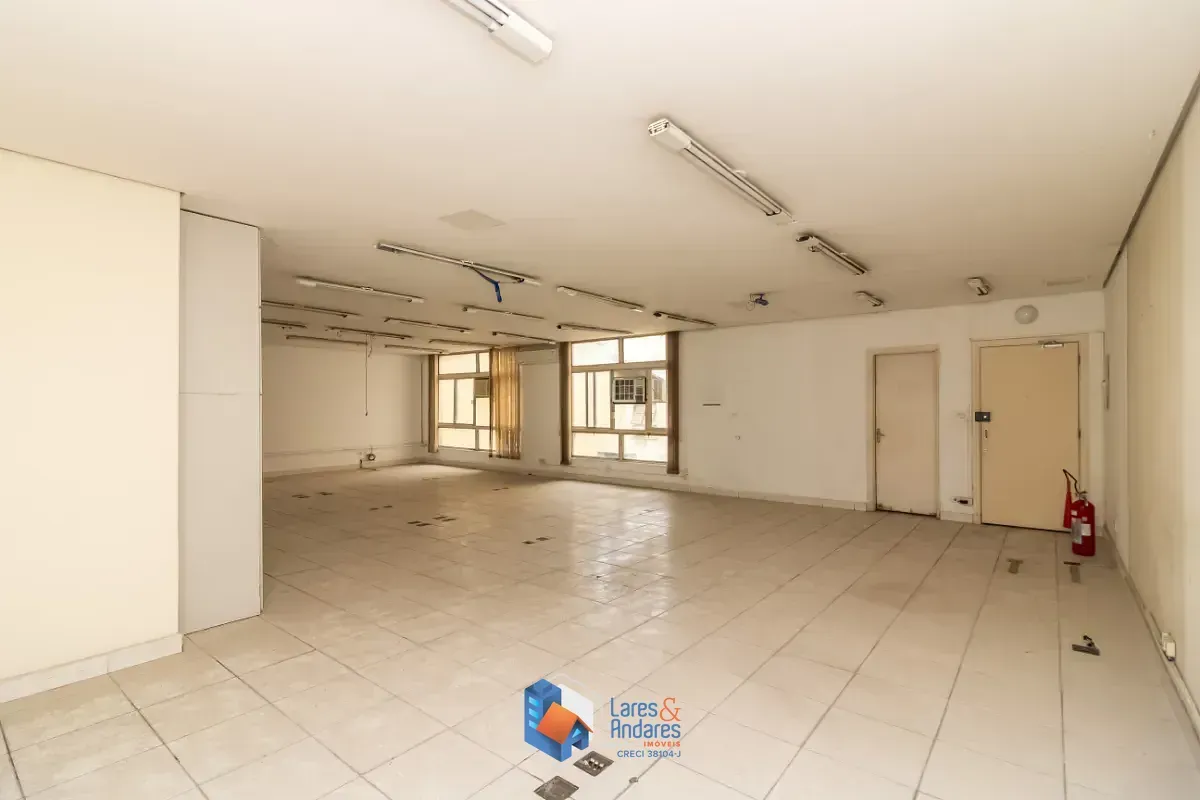 Imagem Conjunto comercial para venda e locação em República, 200m²