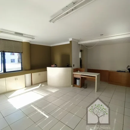 Imagem Sala comercial à venda no bairro Centro - Florianópolis/SC