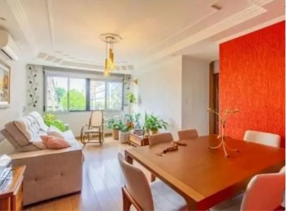 Imagem Apartamento amplo de 110 m2 com 3 quartos à venda em Menino Deus - RS