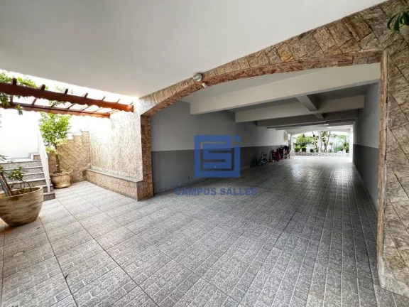 Imagem Casa com 3 dormitórios à venda, 273 m² por R$ 950.000 - Bela Vista - Socorro/SP