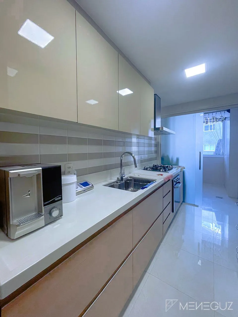 Imagem Apartamento 3 quartos a venda na Praia do Morro em Guarapari, com lazer completo, finamente mobiliado.