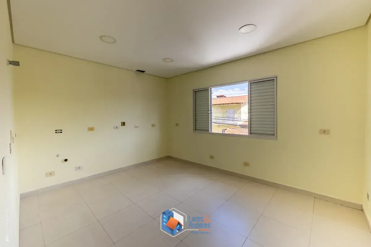 Imagem Sobrado para venda em Jardim Ipanema (Zona Sul) com 4 quartos, sendo 1 suíte, 130m²