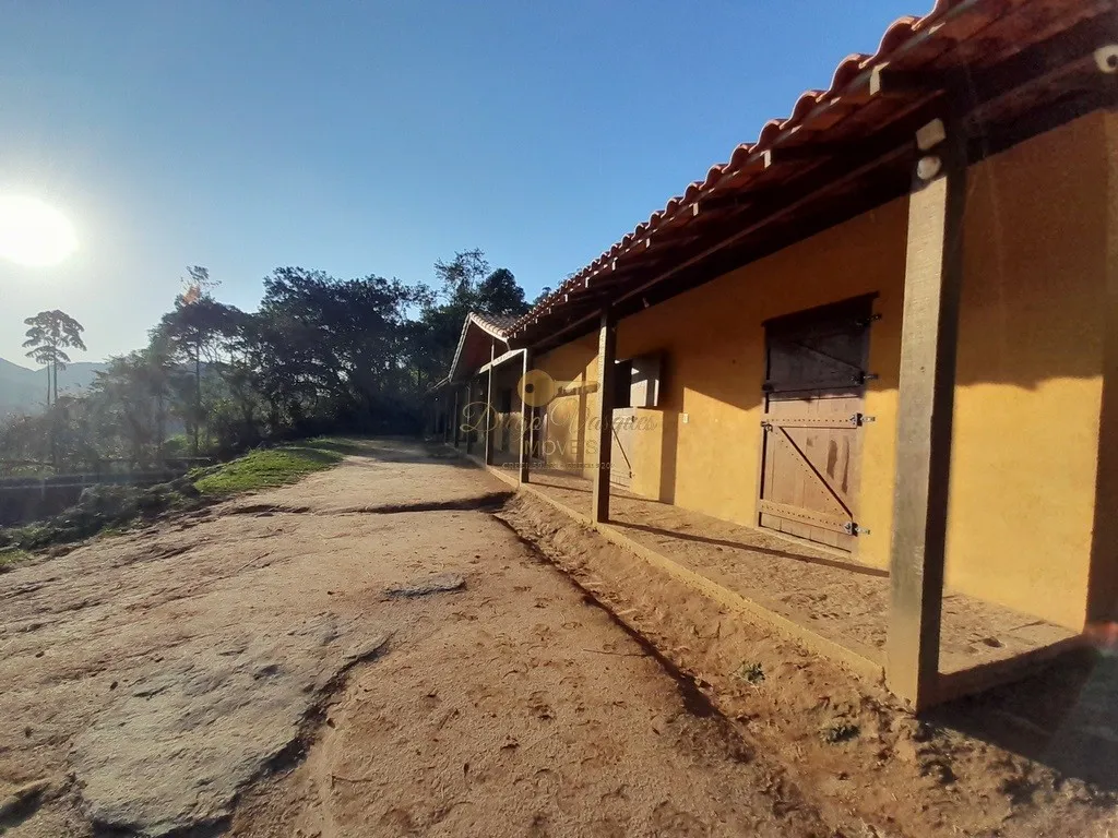 Imagem Haras para Venda em Teresópolis / RJ no bairro Córrego das Pedras