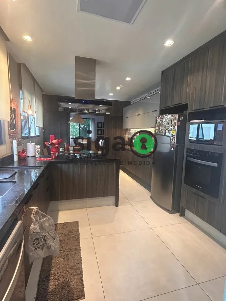 Imagem Apartamento 3 Quartos com 3 suíte, 3 vagas de garagem, 220m² á venda e locação Campo Belo