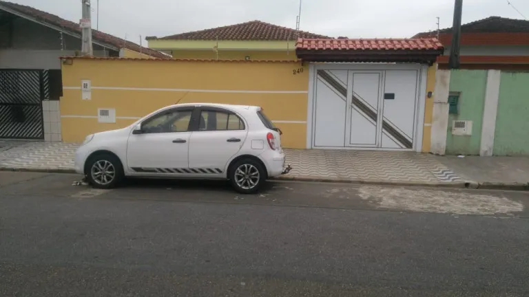 Imagem Casa com 4 Quartos à Venda, 180 m² em Caiçara - Praia Grande
