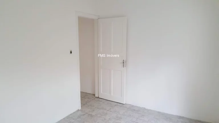 Imagem Casa com 91m2 à venda no Rio Pequeno.