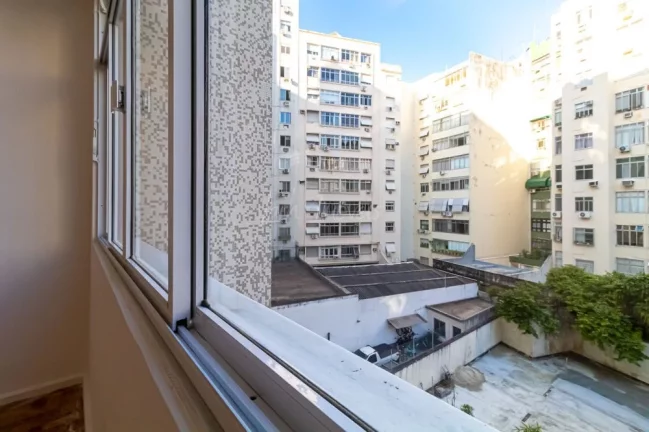 Imagem Transforme espaços em sonhos vivos. Copacabana te espera.
