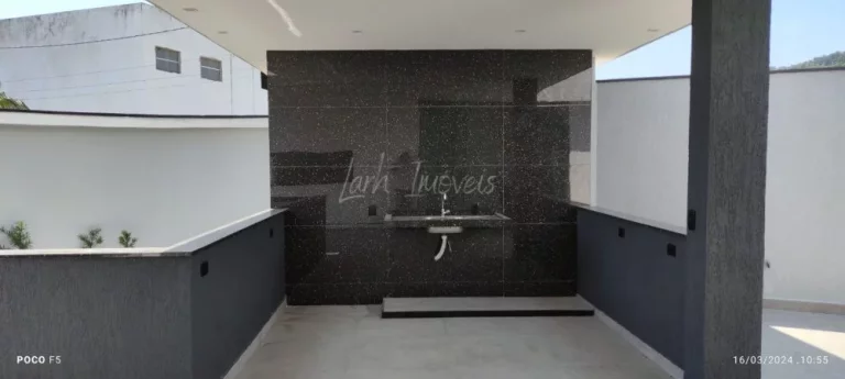 Imagem Casa Luxuosa 300m² - Condomínio Mansões Varanda, RJ